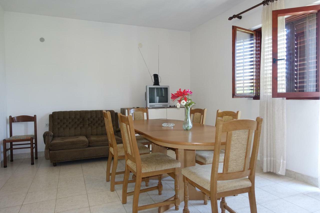 Apartment Dede نين المظهر الخارجي الصورة